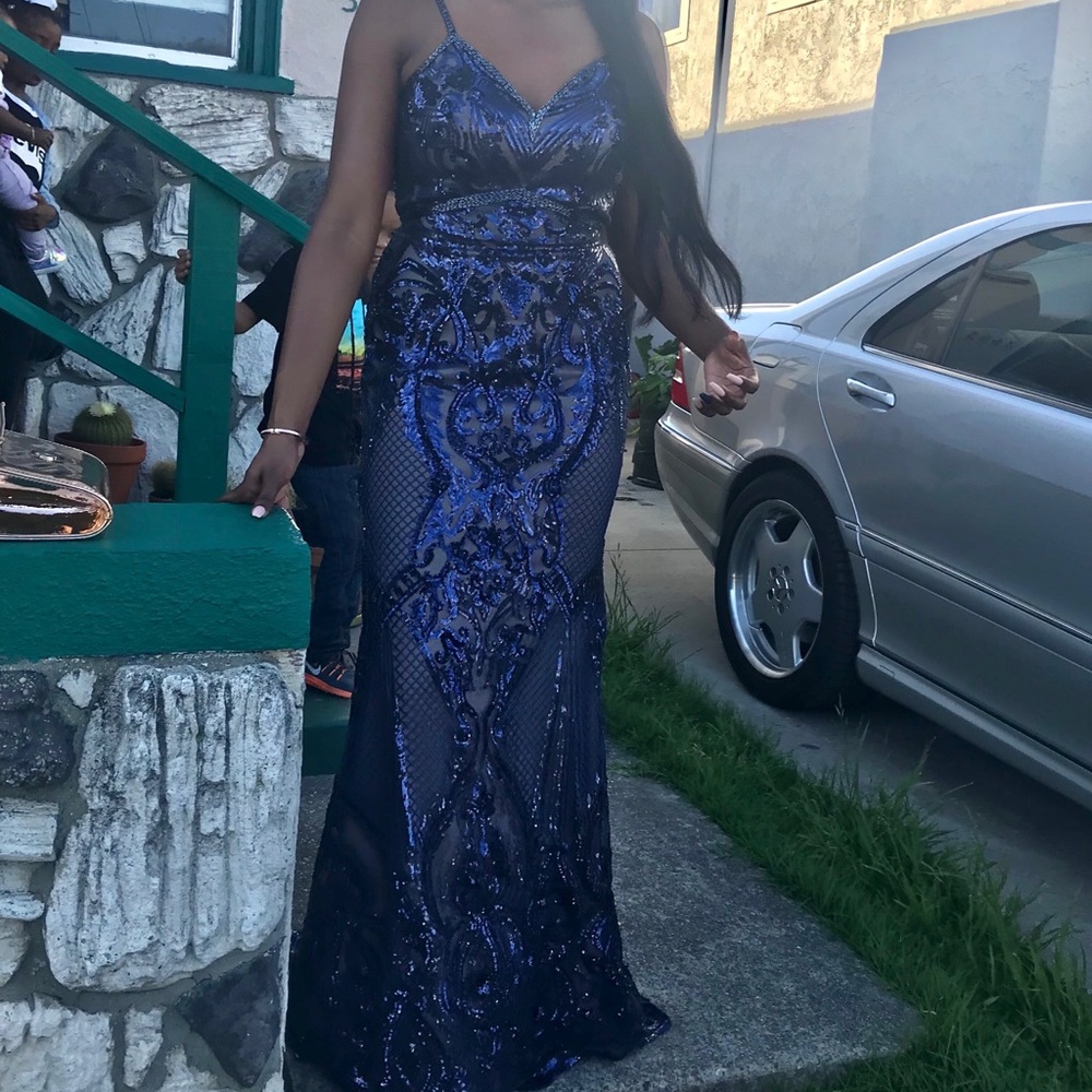 Prom Dress - Picture 3 of 5